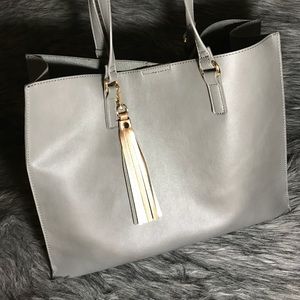 Grey slouchy tote bag!